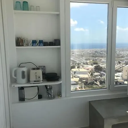 Castle View 피로스테파니